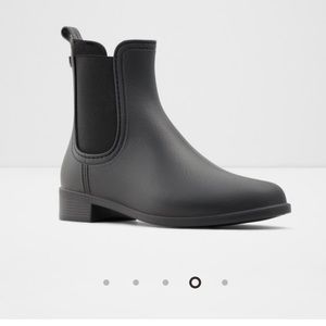 Black rain boot
